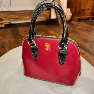 Steve Madden Burgundy and Black Mini Handbag, Purse‎